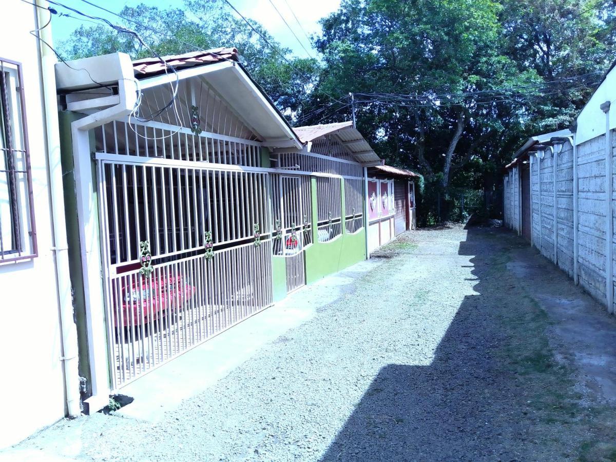 Alexander B&B Alajuela Buitenkant foto